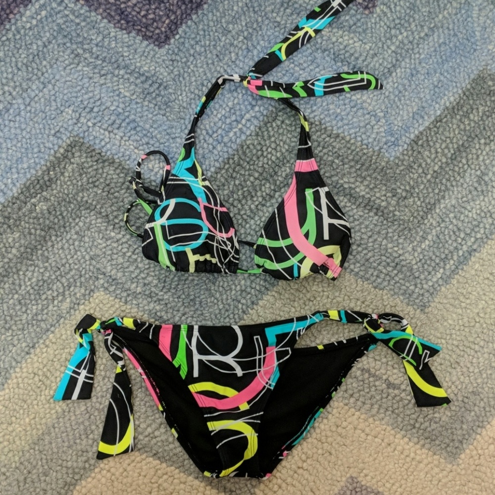 Rusty string bikini